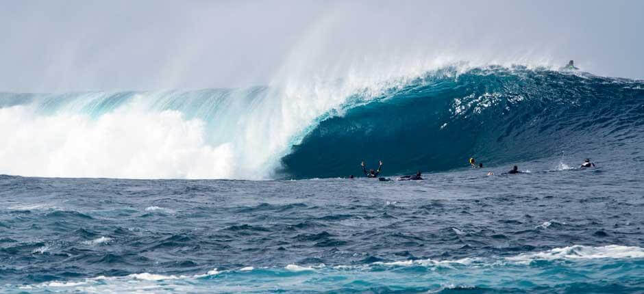 Surf a El Quemao Spot per il surf a Lanzarote