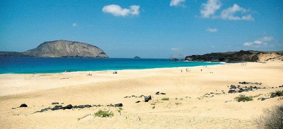 Spiaggia di Las Conchas + Spiagge incontaminate di Lanzarote