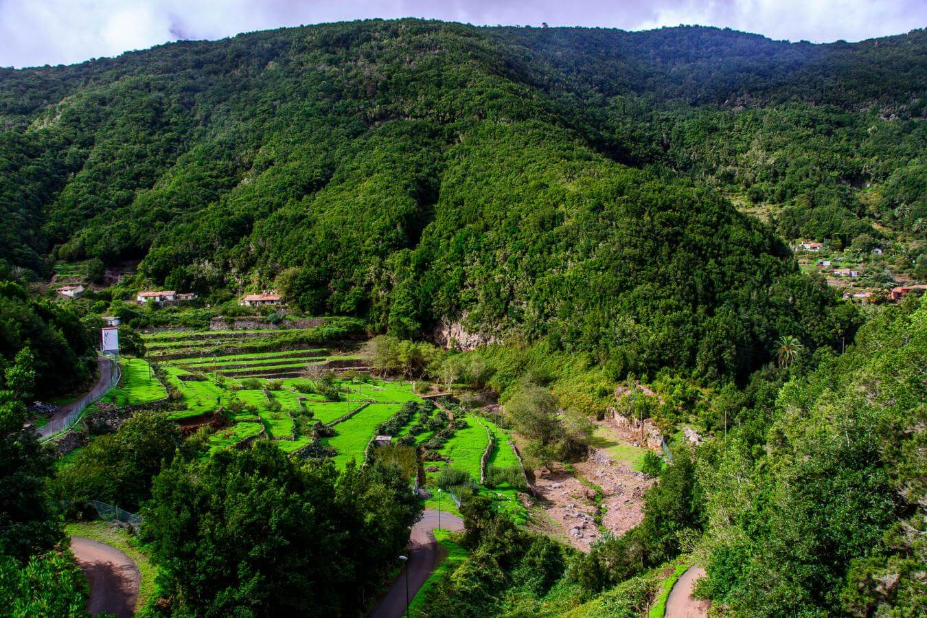 Caserio-de-El-Cedro-La-Gomera