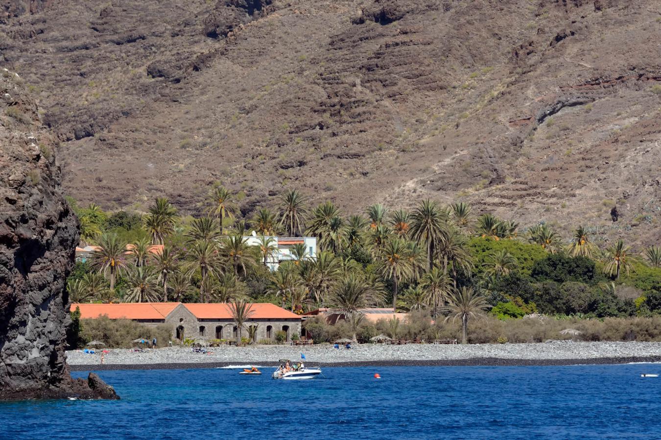 Playa-del-Cabrito-La-Gomera