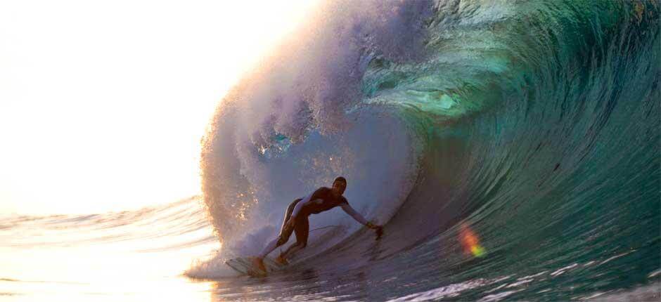 Surf a El Quemao Spot per il surf a Lanzarote