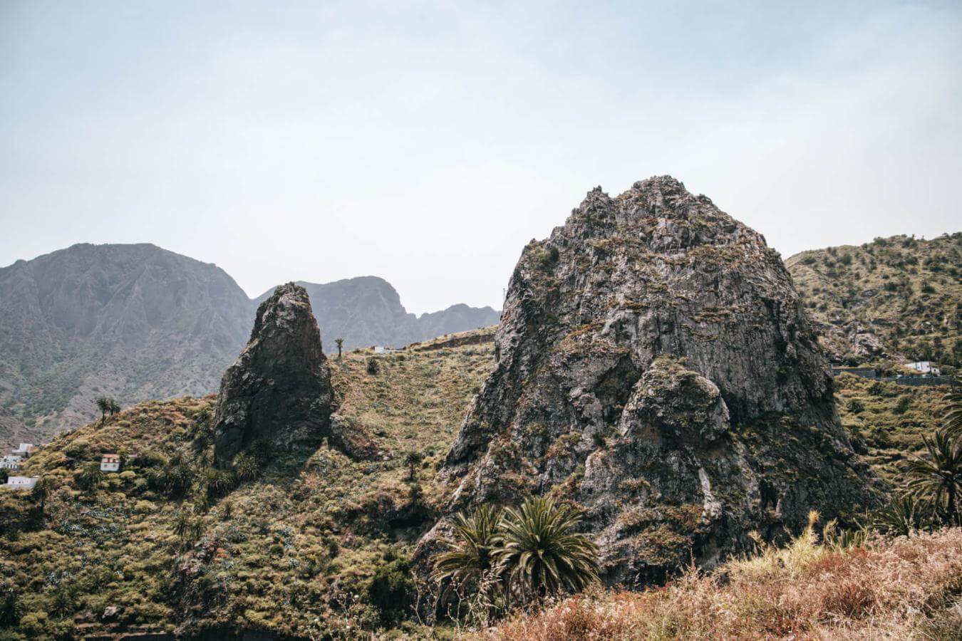 Roques de Petra y Pedro