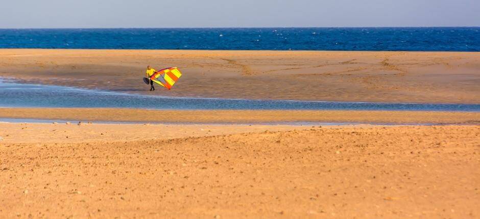 Windsurf alla spiaggia di Sotavento Spot per il windsurf a Fuerteventura